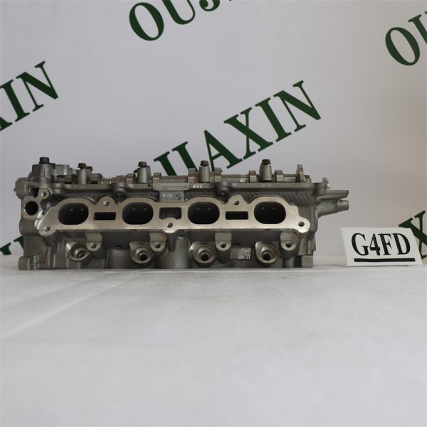 Cylinder head assembly, Hyundai G4FD Cylinder head assembly, Hyundai G4FD