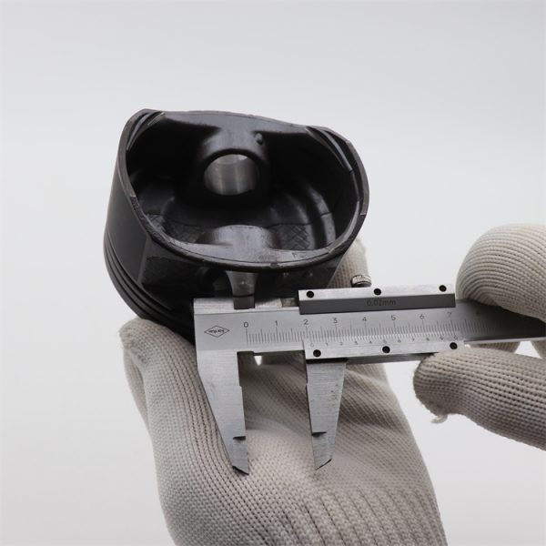 Piston Assembly — GM Captiva LE5 / LE9 (0.5 Oversize) — 2.4L